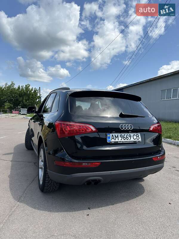 Внедорожник / Кроссовер Audi Q5 2012 в Житомире