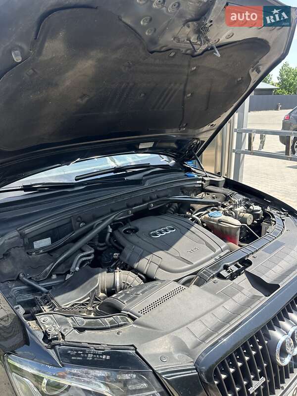 Внедорожник / Кроссовер Audi Q5 2012 в Житомире
