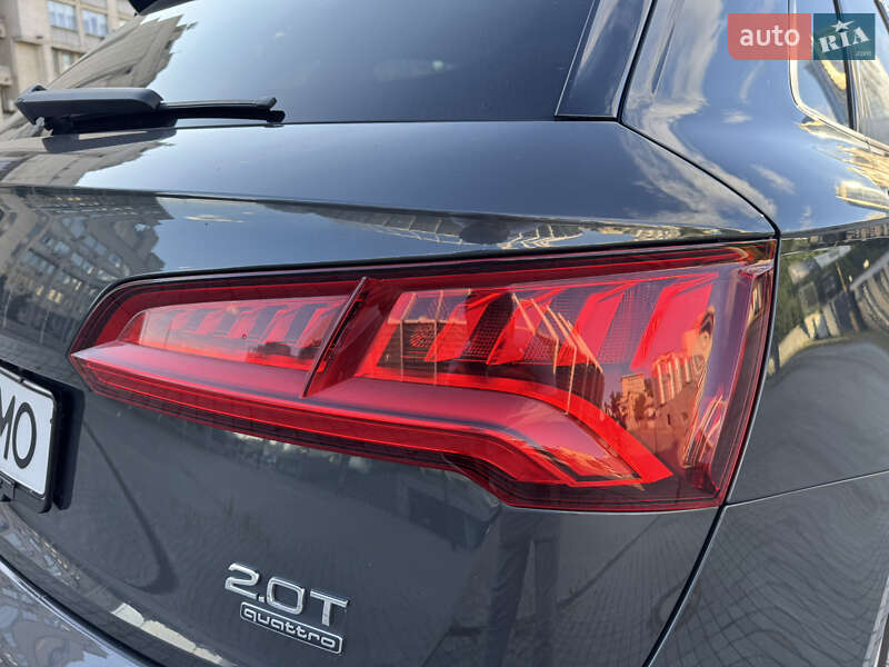 Внедорожник / Кроссовер Audi Q5 2018 в Киеве