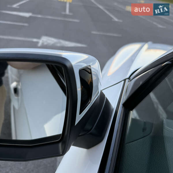 Внедорожник / Кроссовер Audi Q5 2018 в Львове фото 39 Внедорожник / Кроссовер Audi Q5 2018 в Львове