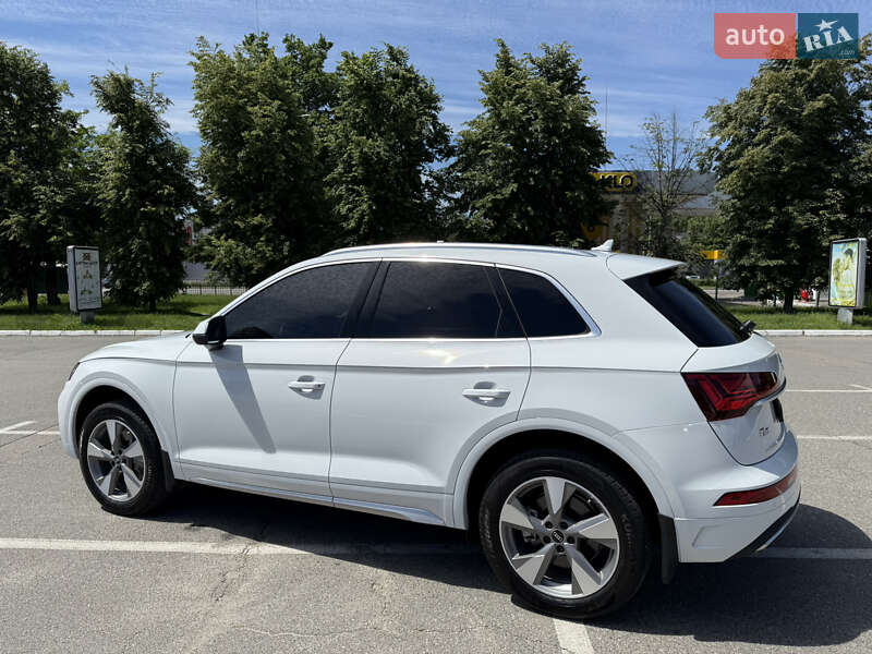 Внедорожник / Кроссовер Audi Q5 2023 в Броварах
