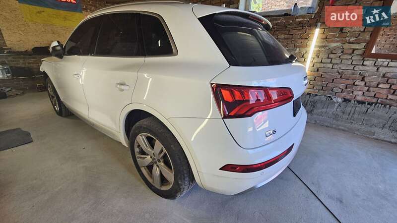 Внедорожник / Кроссовер Audi Q5 2018 в Ходорове