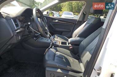 Внедорожник / Кроссовер Audi Q5 2018 в 