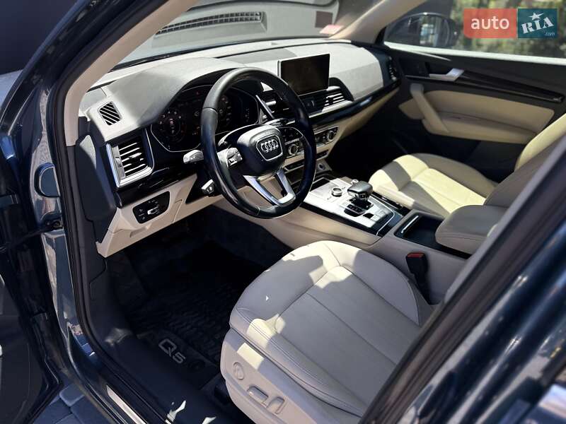 Внедорожник / Кроссовер Audi Q5 2018 в Львове