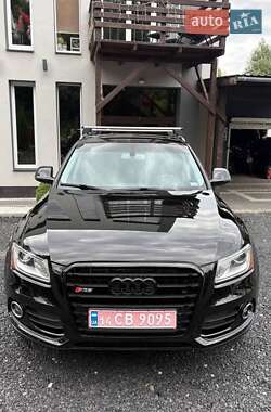 Внедорожник / Кроссовер Audi Q5 2017 в 