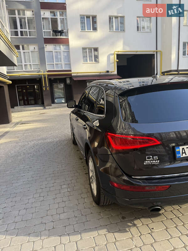 Позашляховик / Кросовер Audi Q5 2016 в Івано-Франківську