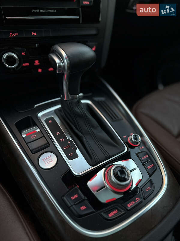 Внедорожник / Кроссовер Audi Q5 2014 в Киеве