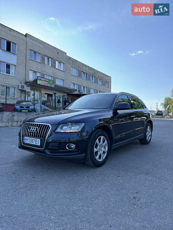 Внедорожник / Кроссовер Audi Q5 2014 в 