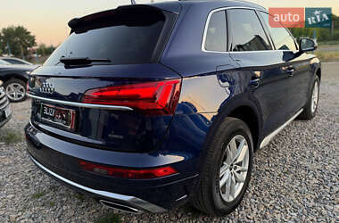 Внедорожник / Кроссовер Audi Q5 2022 в 