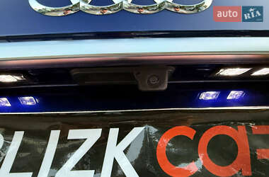 Внедорожник / Кроссовер Audi Q5 2022 в 
