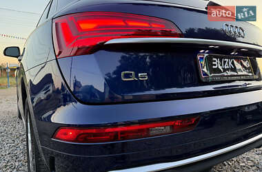 Внедорожник / Кроссовер Audi Q5 2022 в 