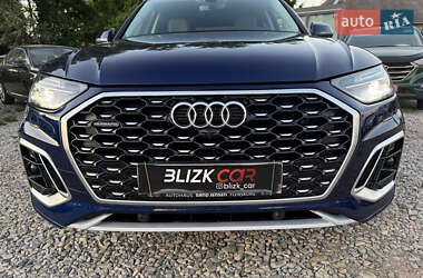 Внедорожник / Кроссовер Audi Q5 2022 в 