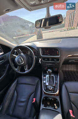 Внедорожник / Кроссовер Audi Q5 2012 в 