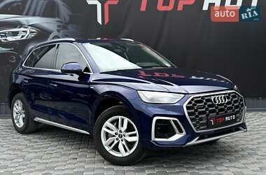 Внедорожник / Кроссовер Audi Q5 2022 в 