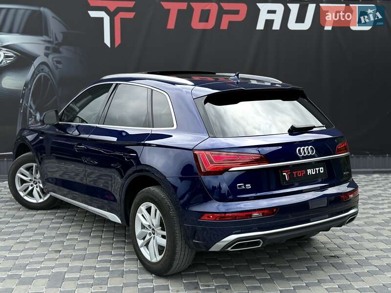 Внедорожник / Кроссовер Audi Q5 2022 в Львове