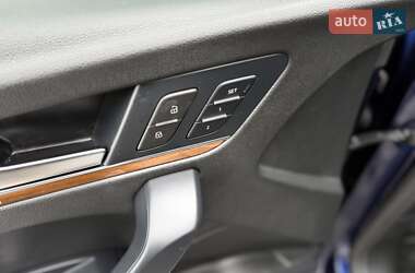 Внедорожник / Кроссовер Audi Q5 2022 в 
