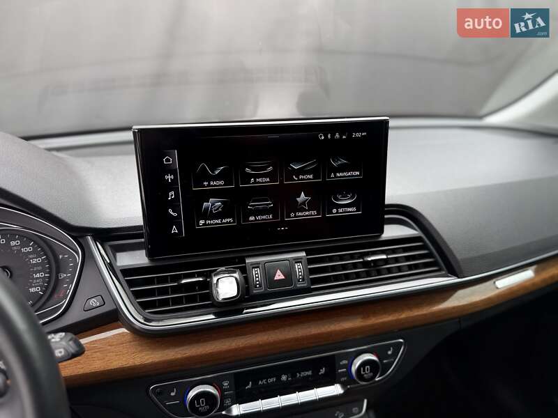 Внедорожник / Кроссовер Audi Q5 2022 в Львове