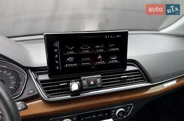 Внедорожник / Кроссовер Audi Q5 2022 в 