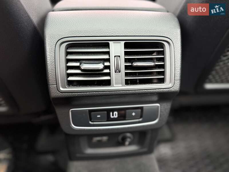 Внедорожник / Кроссовер Audi Q5 2022 в Львове