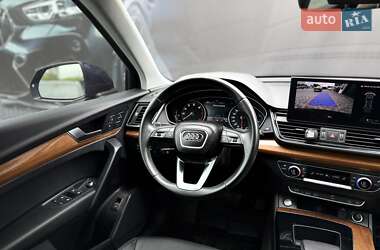 Внедорожник / Кроссовер Audi Q5 2022 в 