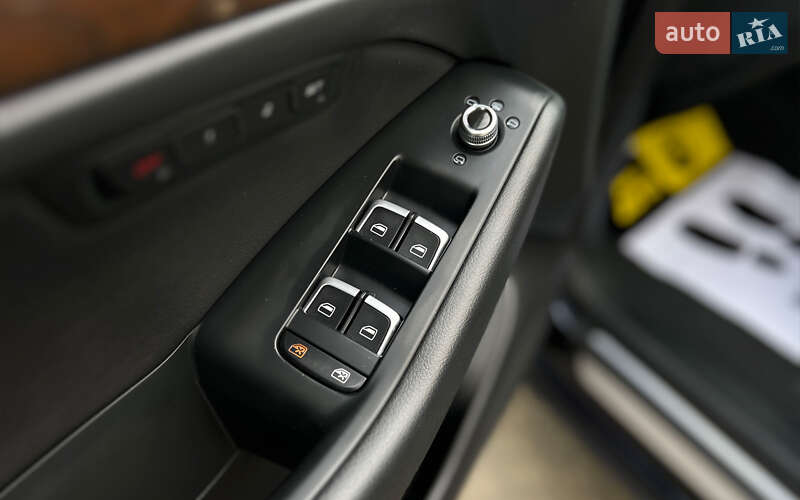 Внедорожник / Кроссовер Audi Q5 2015 в Львове