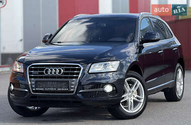 Внедорожник / Кроссовер Audi Q5 2016 в 