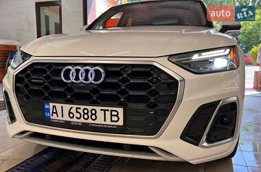 Внедорожник / Кроссовер Audi Q5 2022 в 