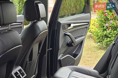 Внедорожник / Кроссовер Audi Q5 2019 в 