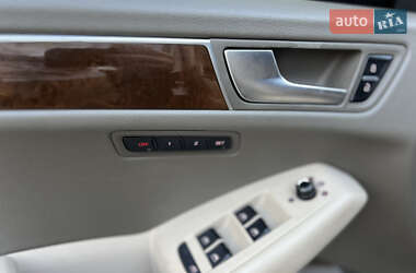 Внедорожник / Кроссовер Audi Q5 2010 в 