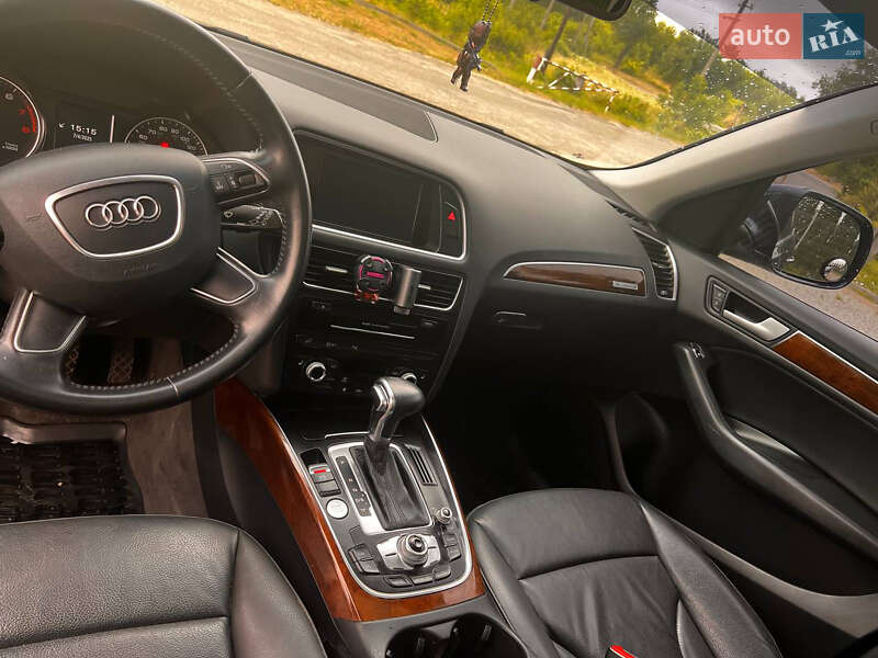 Внедорожник / Кроссовер Audi Q5 2015 в Львове