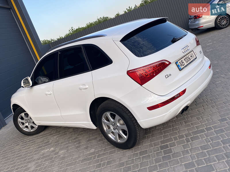 Внедорожник / Кроссовер Audi Q5 2012 в Виннице