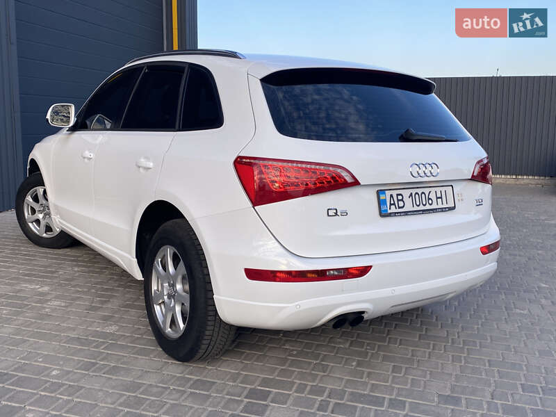 Внедорожник / Кроссовер Audi Q5 2012 в Виннице