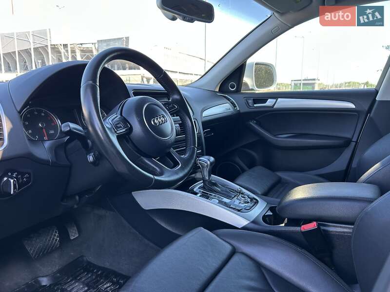 Позашляховик / Кросовер Audi Q5 2013 в Львові
