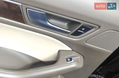 Внедорожник / Кроссовер Audi Q5 2016 в 