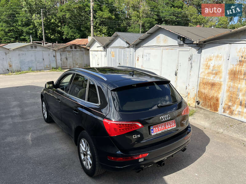 Внедорожник / Кроссовер Audi Q5 2012 в Киеве