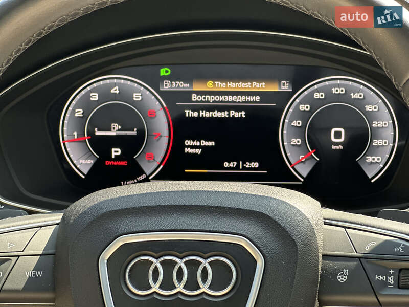 Позашляховик / Кросовер Audi Q5 2022 в Дніпрі