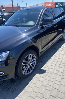 Внедорожник / Кроссовер Audi Q5 2013 в 