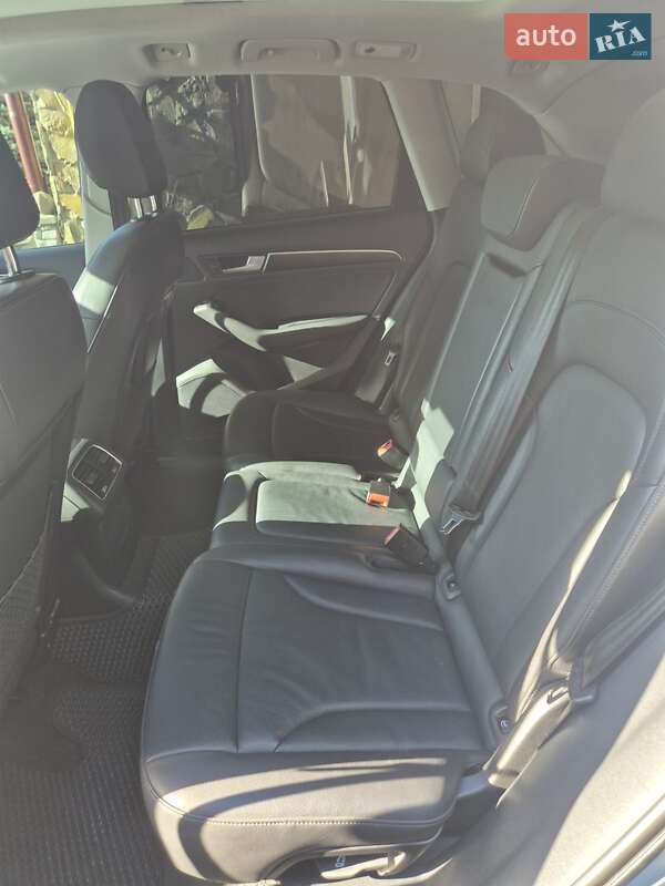 Внедорожник / Кроссовер Audi Q5 2016 в Львове