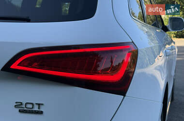 Внедорожник / Кроссовер Audi Q5 2015 в 