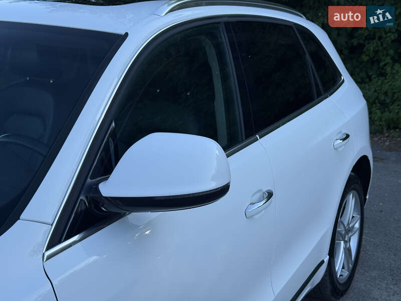 Внедорожник / Кроссовер Audi Q5 2015 в Самборе