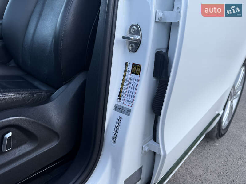 Внедорожник / Кроссовер Audi Q5 2015 в Самборе