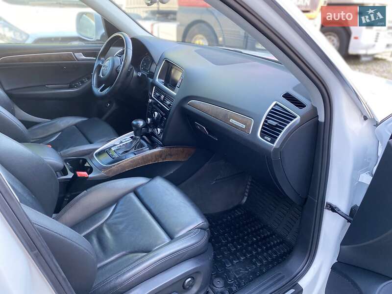 Внедорожник / Кроссовер Audi Q5 2014 в Хусте