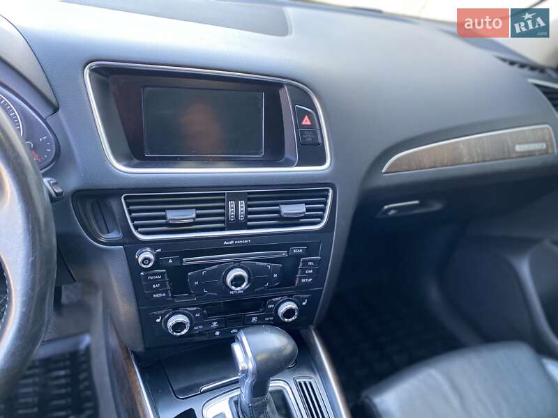 Внедорожник / Кроссовер Audi Q5 2014 в Хусте