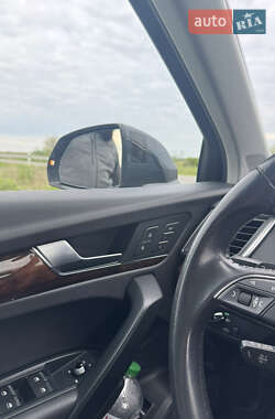 Внедорожник / Кроссовер Audi Q5 2017 в 