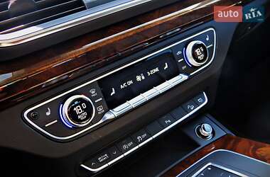 Внедорожник / Кроссовер Audi Q5 2017 в 