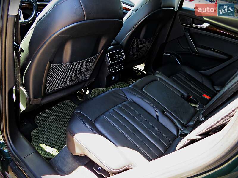 Внедорожник / Кроссовер Audi Q5 2017 в Черкассах