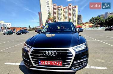 Позашляховик / Кросовер Audi Q5 2017 в 
