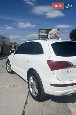 Внедорожник / Кроссовер Audi Q5 2009 в 