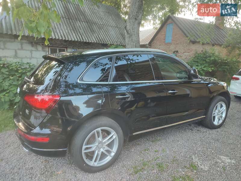 Внедорожник / Кроссовер Audi Q5 2016 в Луцке