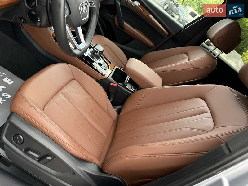 Внедорожник / Кроссовер Audi Q5 2022 в Дрогобыче